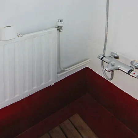 Ботель Houseboat Hollandischer Schlepper Ribnitz-damgarten - Dos061003-u