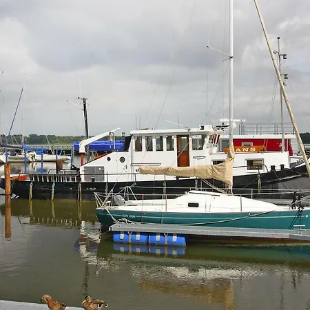 Ботель Houseboat Hollandischer Schlepper Ribnitz-damgarten - Dos061003-u *